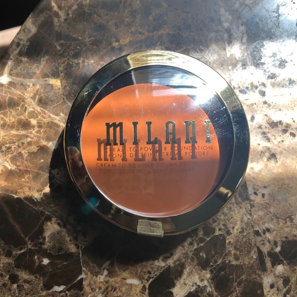 Milani: Cream to Powder Foundation